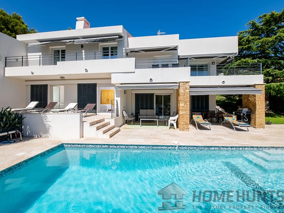 5 Bedroom Villa/House in Bandol 5