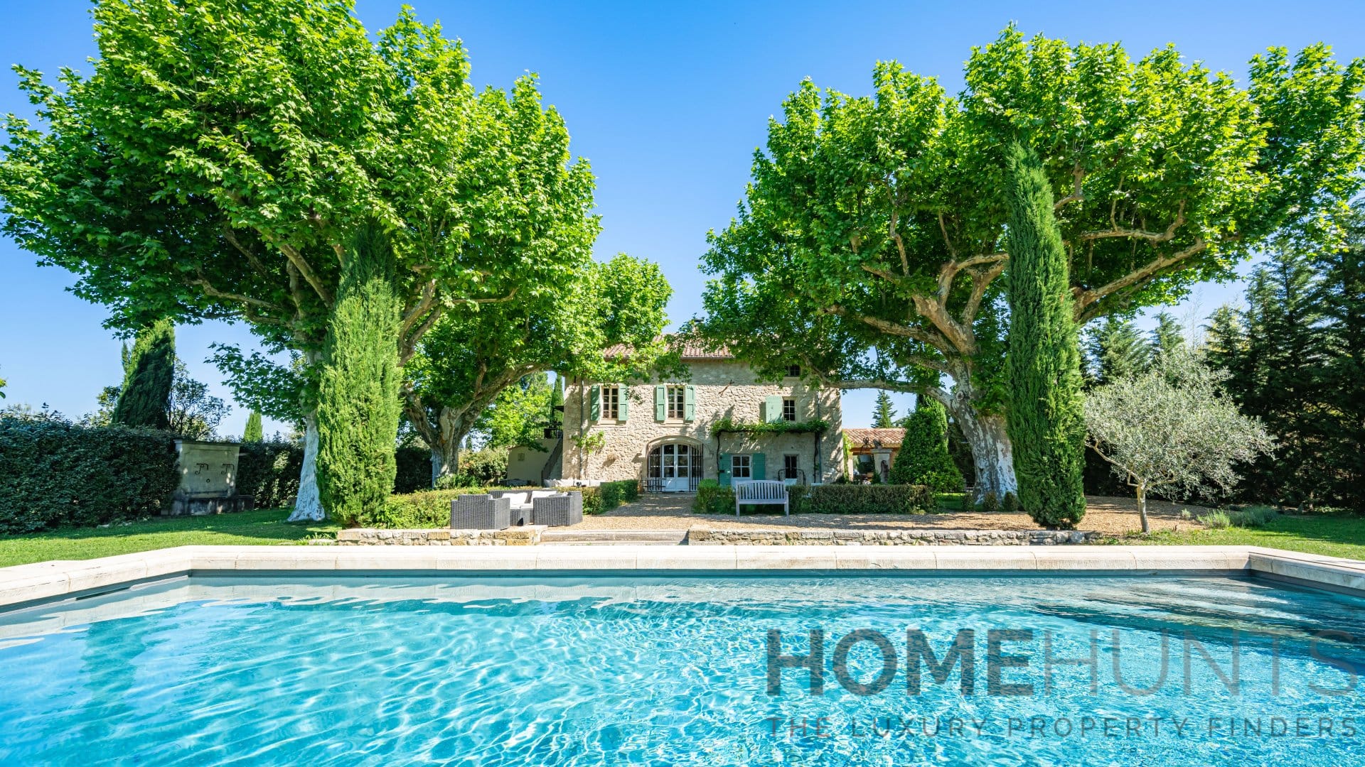 Villa/House For Sale in Molleges HH14367668