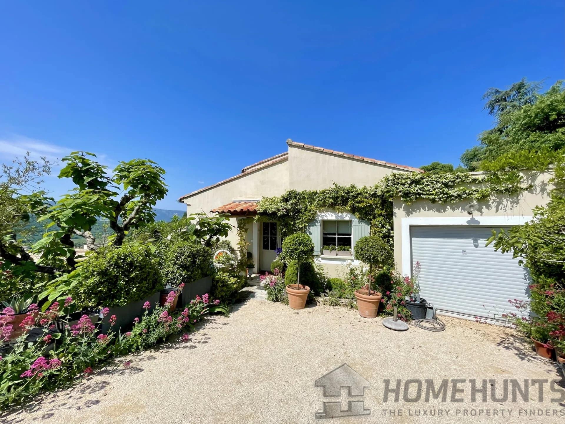 Villa/House For Sale in Goult HH14991602