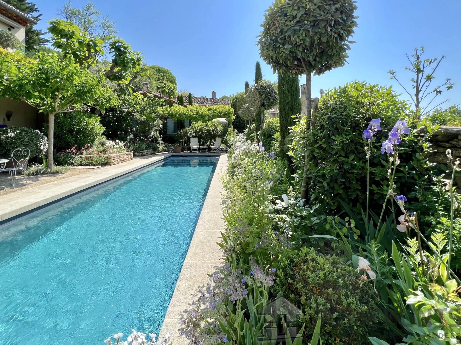 Villa/House For Sale in Goult HH14991602