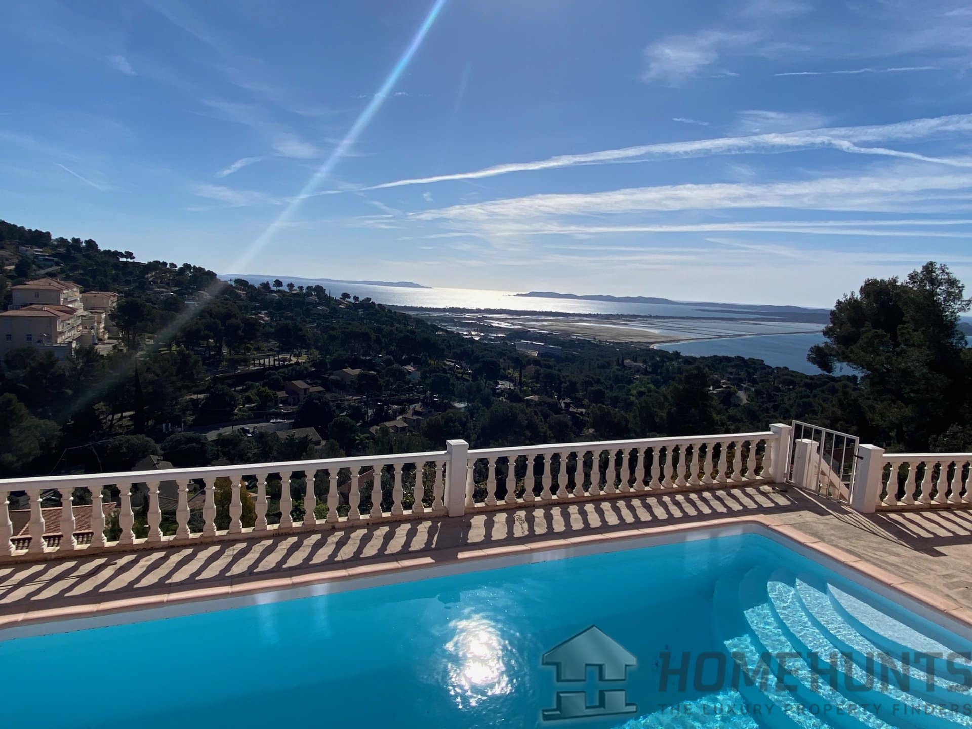 Villa/House For Sale in Hyeres HH14922971