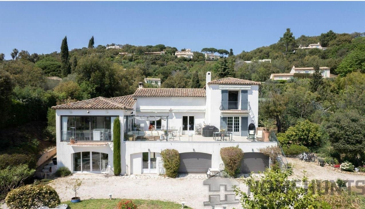Villa/House For Sale in Beauvallon Grimaud HH14565547