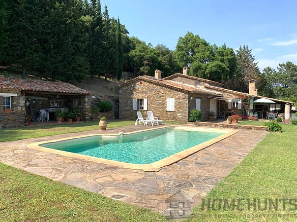 2 Bedroom Villa/House in La Garde Freinet 9