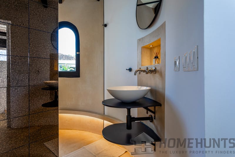 property_HH-15999685-13