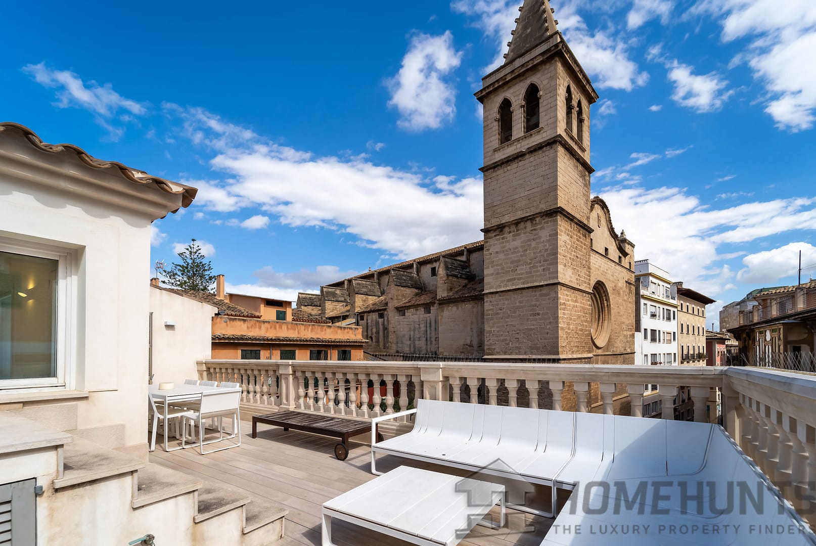 5 Bedroom Villa/House in Palma 6