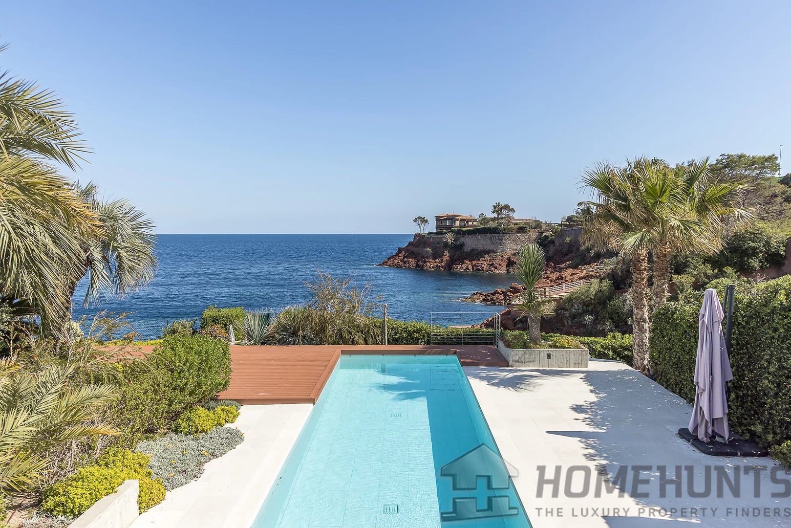 9 Bedroom Villa/House in Theoule Sur Mer 2