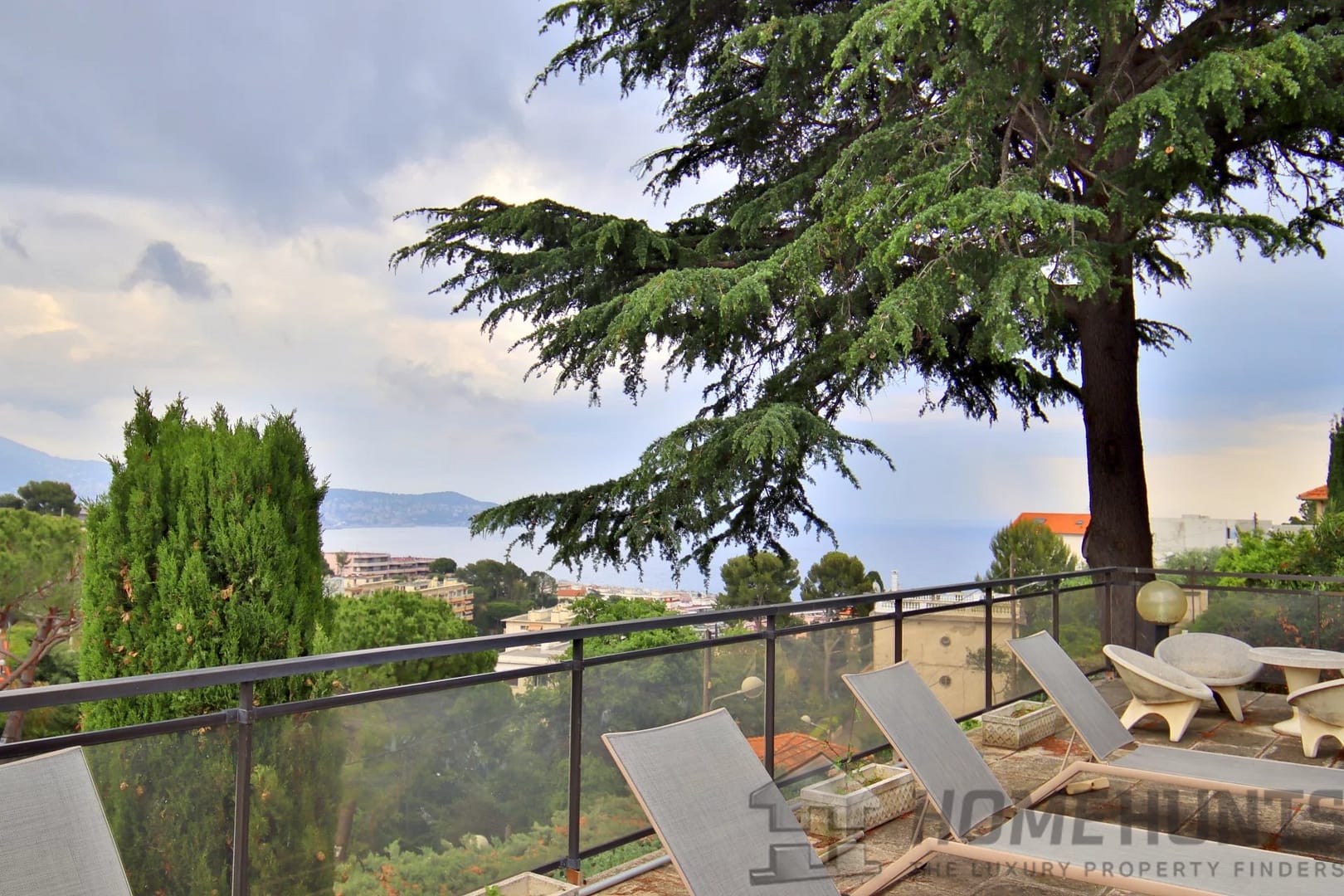 3 Bedroom Villa/House in Nice 4