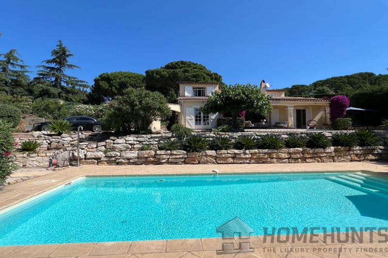 4 Bedroom Villa/House in Ste Maxime 4