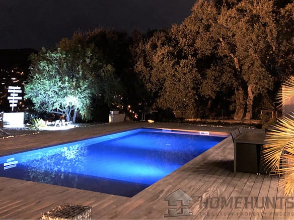 5 Bedroom Villa/House in Carqueiranne 3