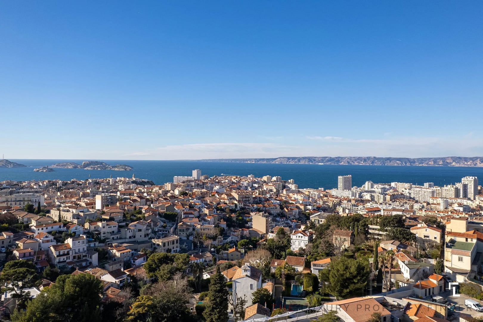 property_HH-16157384