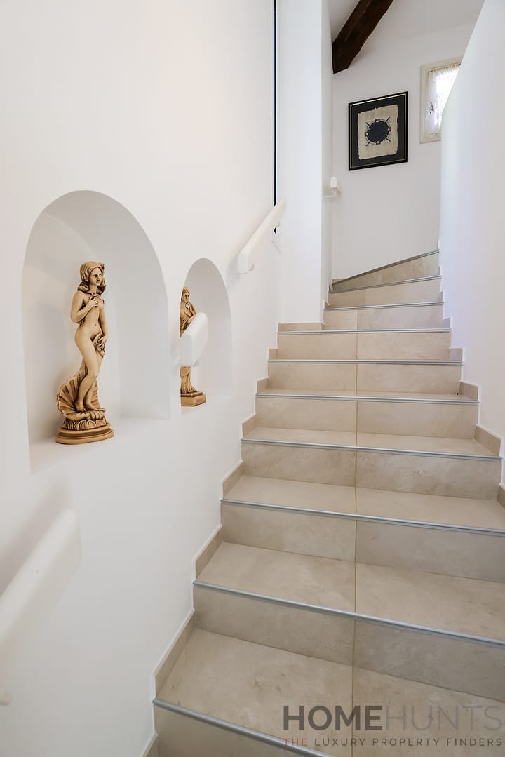 property_HH-16020812-12