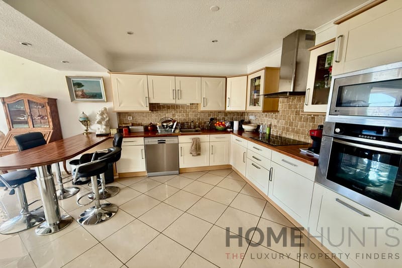 property_HH-16118348-12