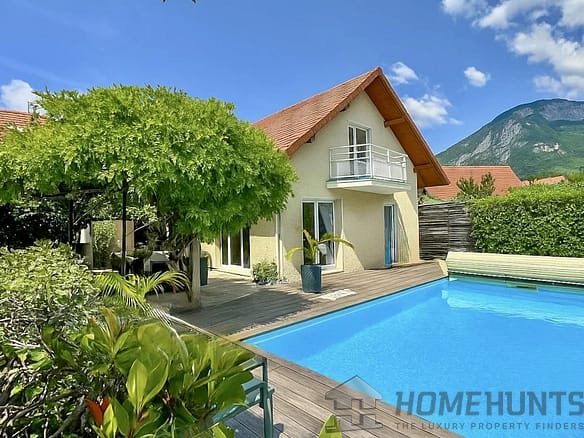 4 Bedroom Villa/House in Aix Les Bains 24