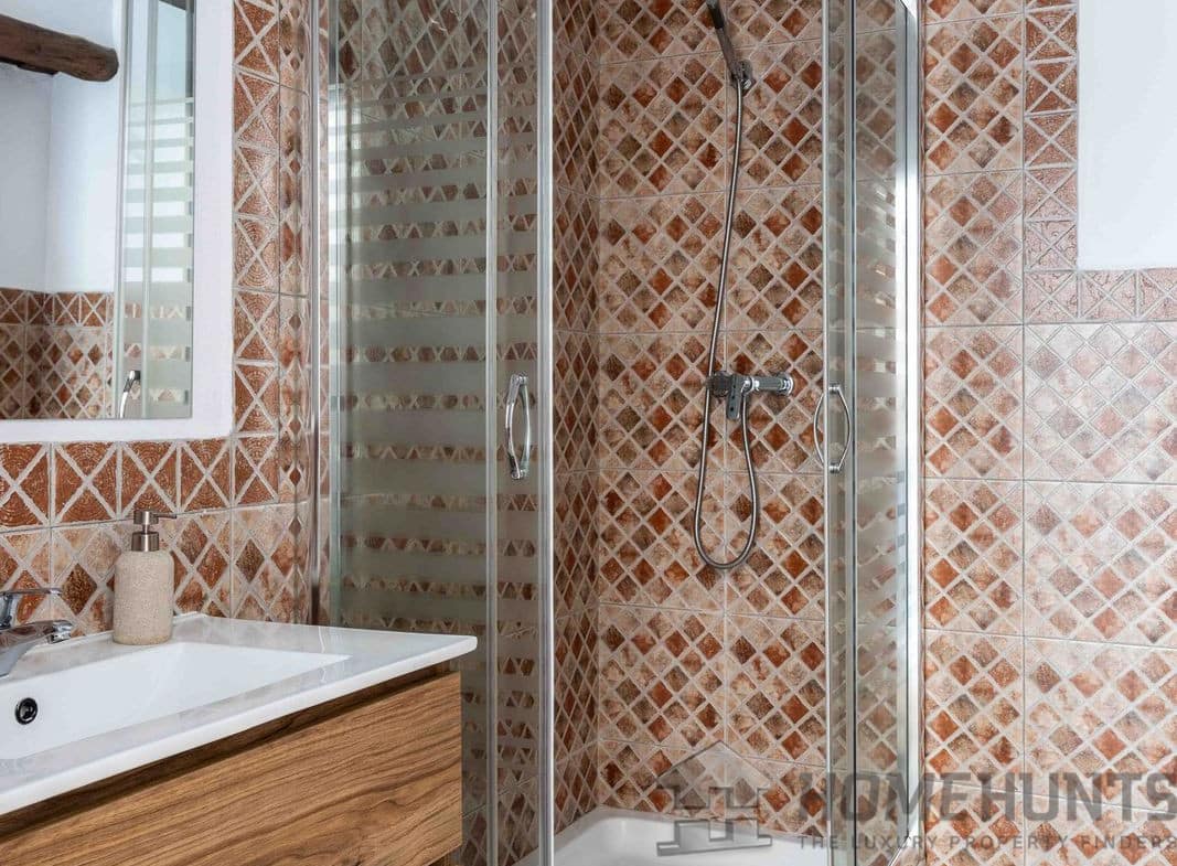 property_HH-15970144-15