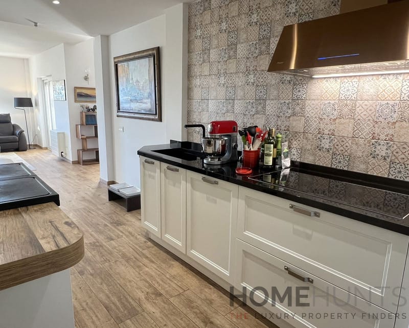 property_HH-16097682-12