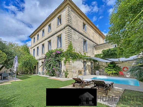 5 Bedroom Villa/House in St Laurent D Aigouze 7