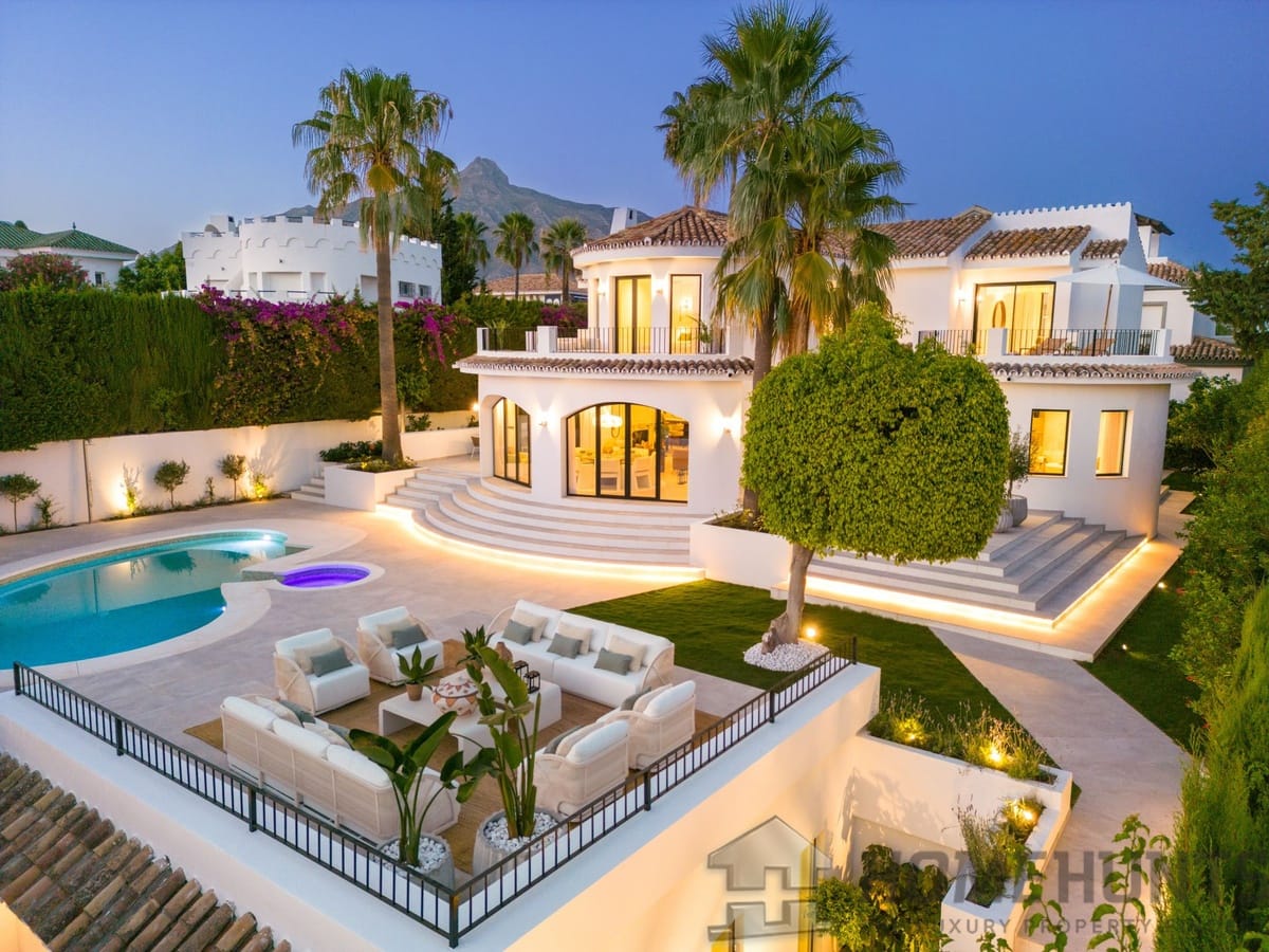 5 Bedroom Villa/House in Nueva Andalucía 3