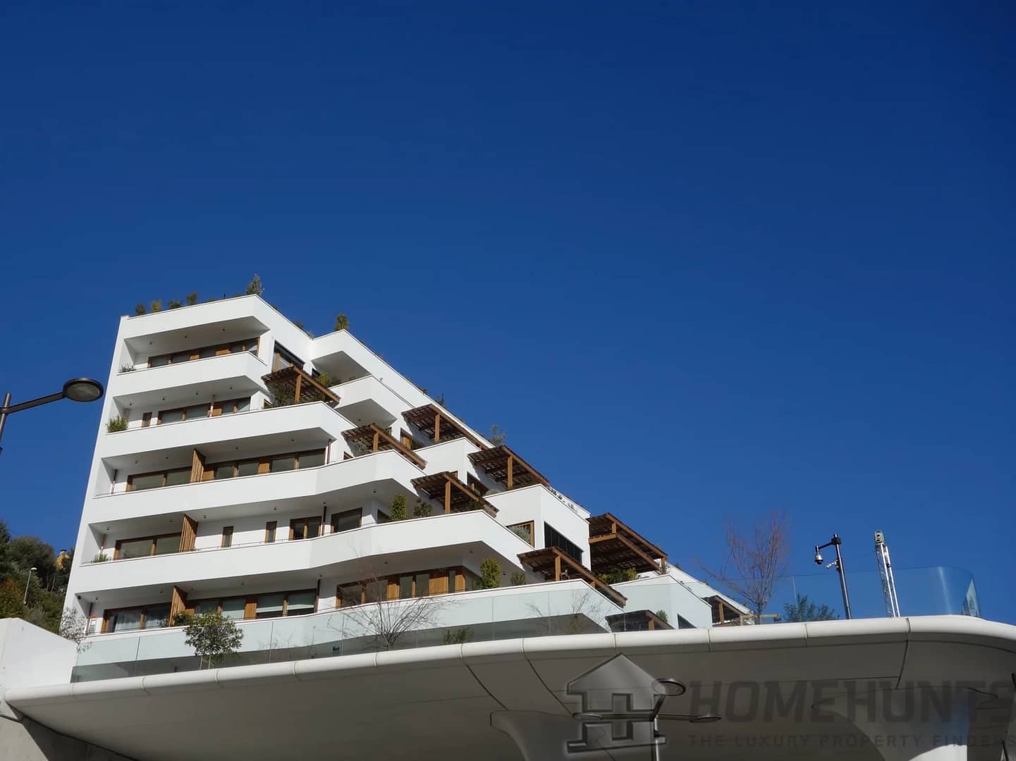 3 Bedroom Apartment in Monaco 4