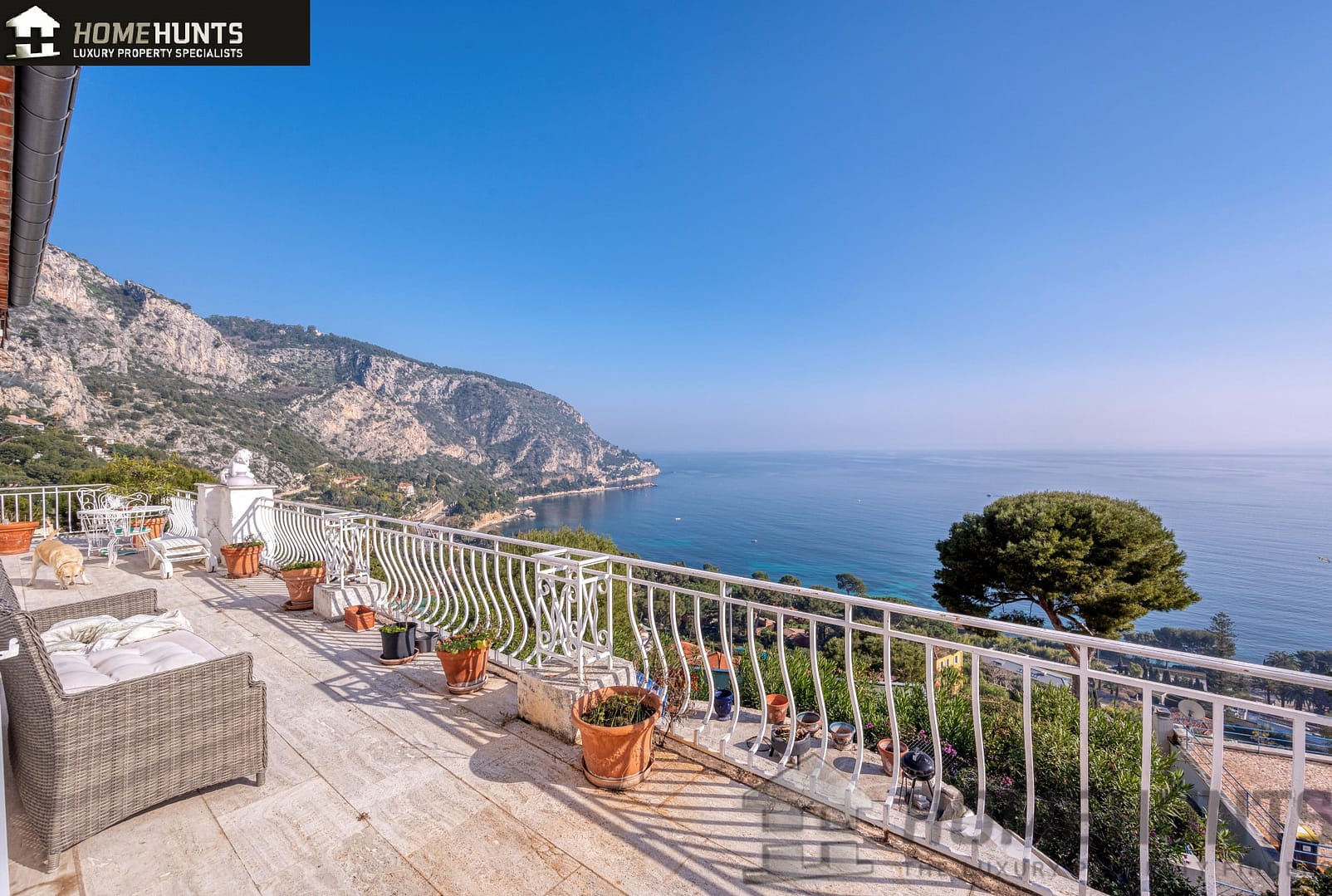 5 Bedroom Villa/House in Eze 22