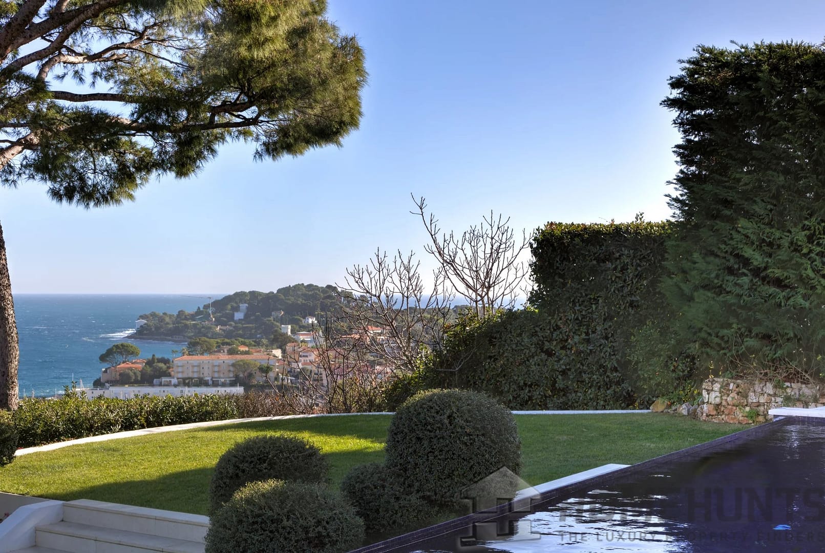 6 Bedroom Villa/House in St Jean Cap Ferrat 11