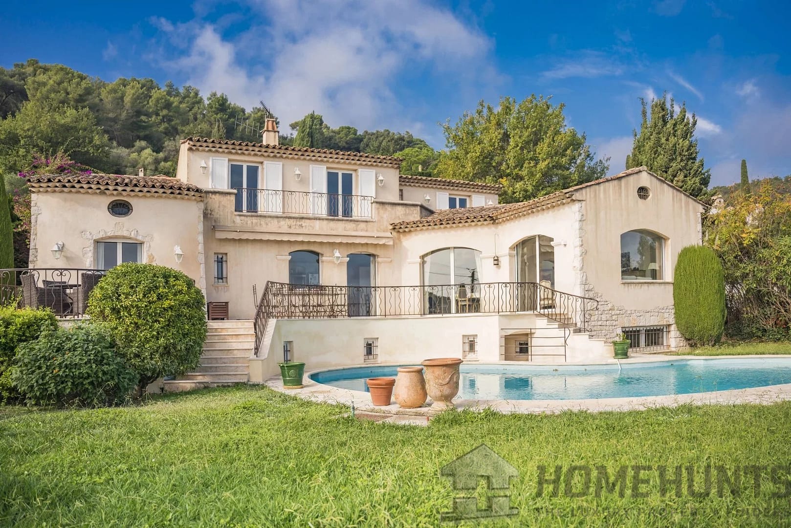 5 Bedroom Villa/House in La Colle Sur Loup 16