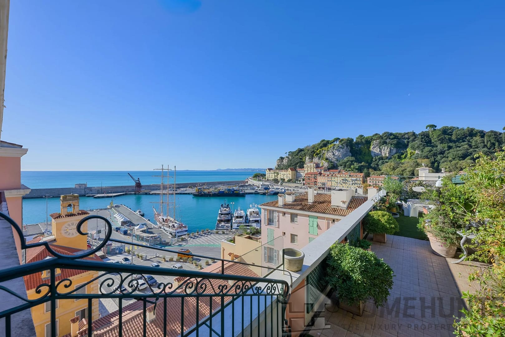 5 Bedroom Apartment in Nice 6