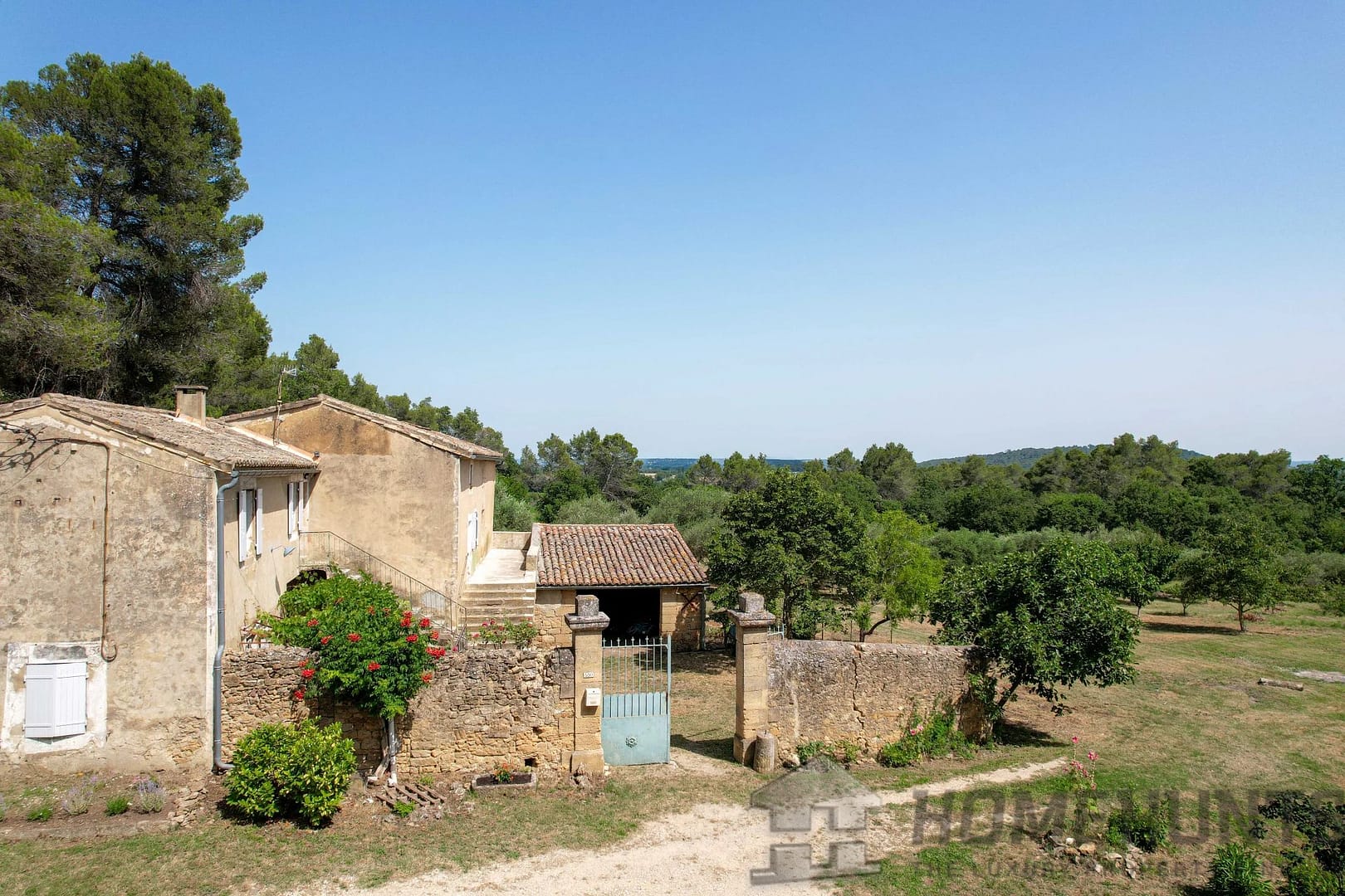 2 Bedroom Villa/House in Uzes 13