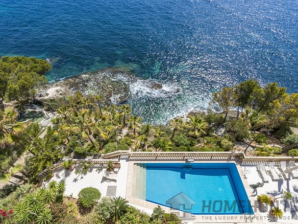 9 Bedroom Villa/House in Cala Vinyes 36