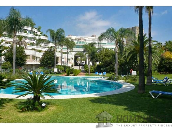 3 Bedroom Apartment in Puerto Banus 2