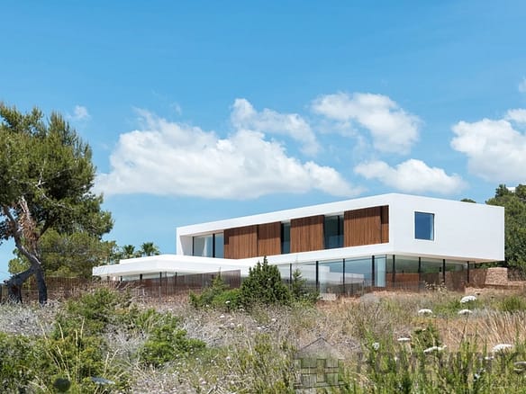 6 Bedroom Villa/House in Cap Martinet 26