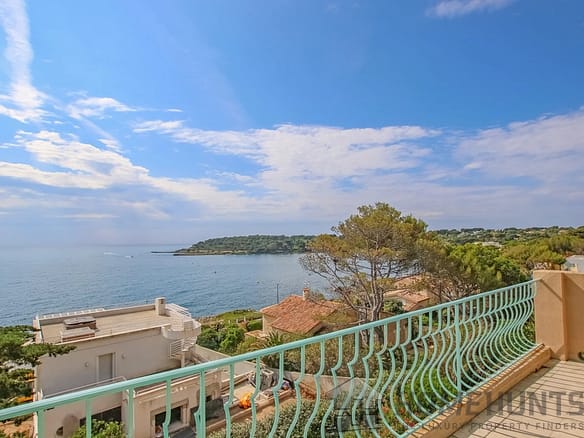 5 Bedroom Villa/House in Cap D Antibes 36