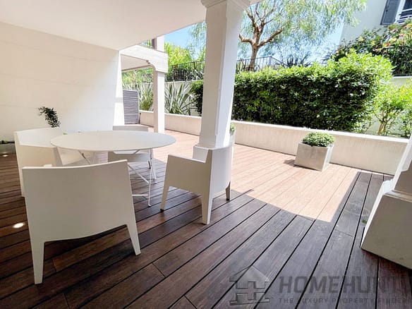 Apartment in Saint Tropez 28