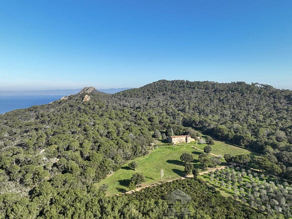 12 Bedroom Villa/House in Porquerolles 20