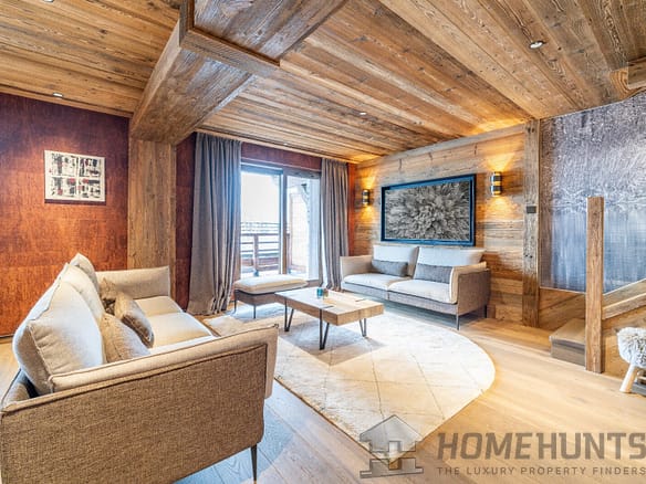 4 Bedroom Apartment in Meribel 4