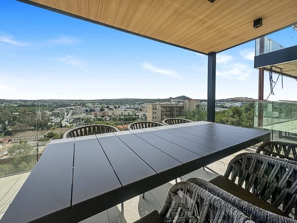 4 Bedroom Apartment in Santa Ponsa 34