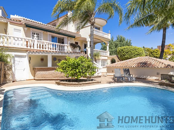 5 Bedroom Villa/House in Nueva Andalucía 36