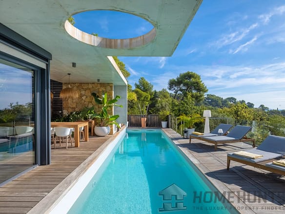 4 Bedroom Villa/House in Hyeres 14