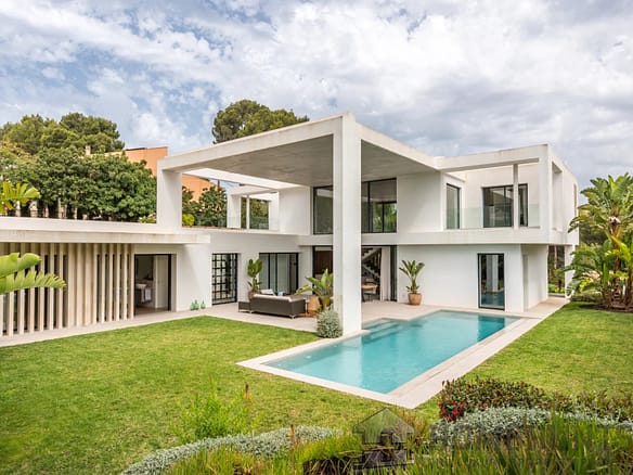 3 Bedroom Villa/House in Costa De La Calma 3