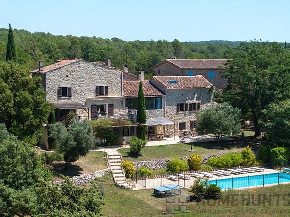 8 Bedroom Villa/House in Fayence 36