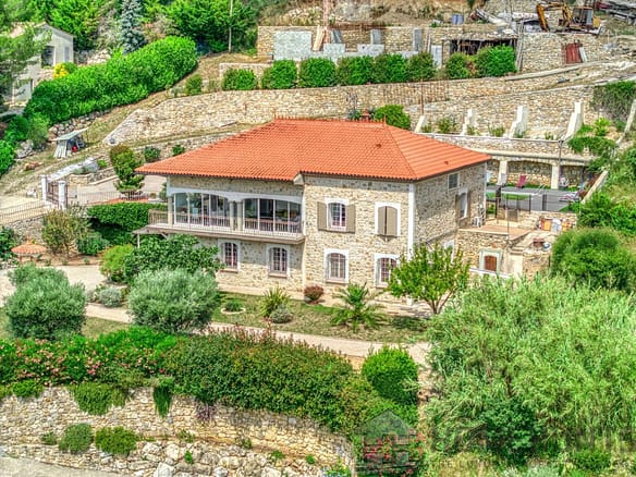 5 Bedroom Villa/House in Le Tignet 9