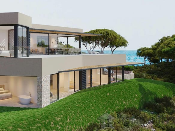 4 Bedroom Villa/House in Tamariu 7