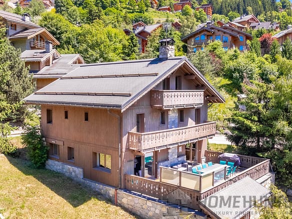 8 Bedroom Chalet in Meribel Les Allues 24