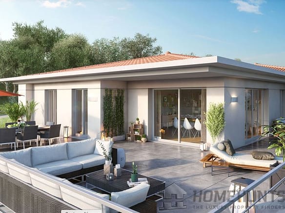 4 Bedroom Apartment in Le Cannet 34