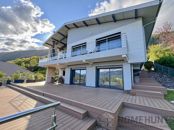 5 Bedroom Villa/House in Sevrier 9