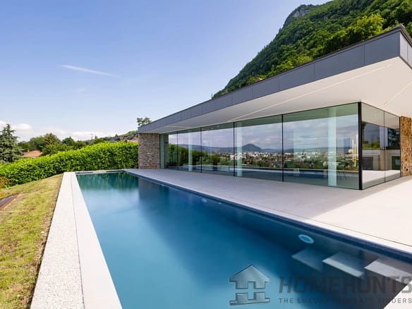 5 Bedroom Villa/House in Annecy Le Vieux 7