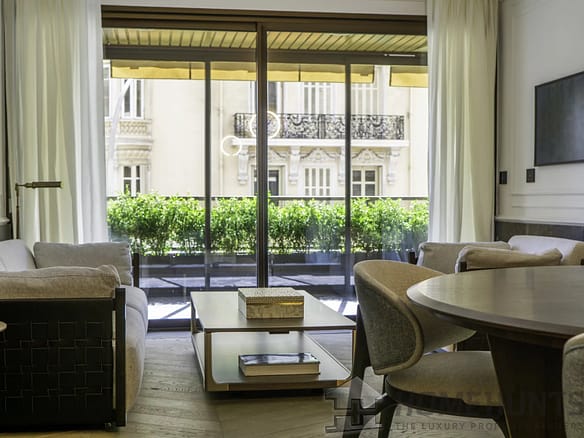 2 Bedroom Apartment in Monaco 20