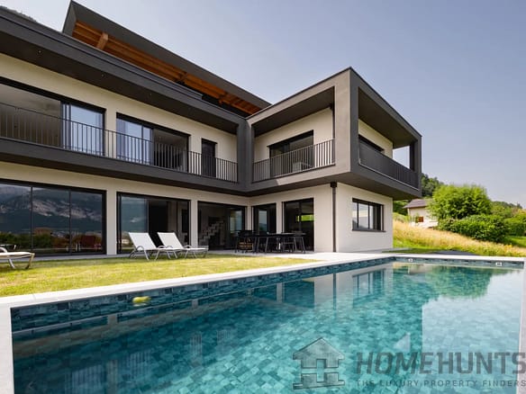 4 Bedroom Villa/House in Sevrier 7