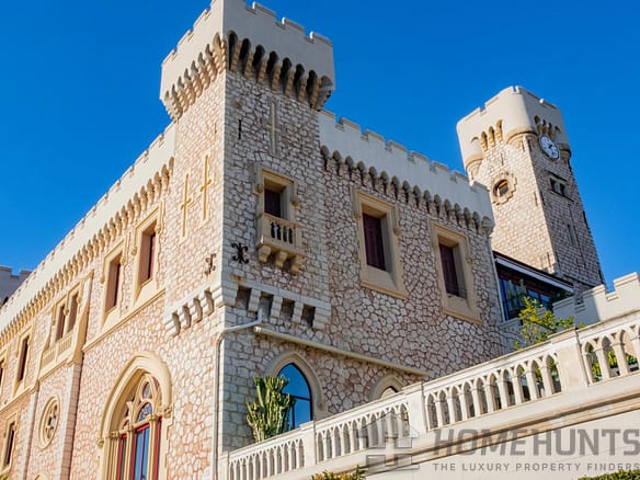 3 Bedroom Apartment in Nice - City 34