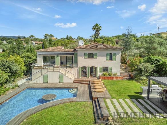 5 Bedroom Villa/House in Valbonne 14