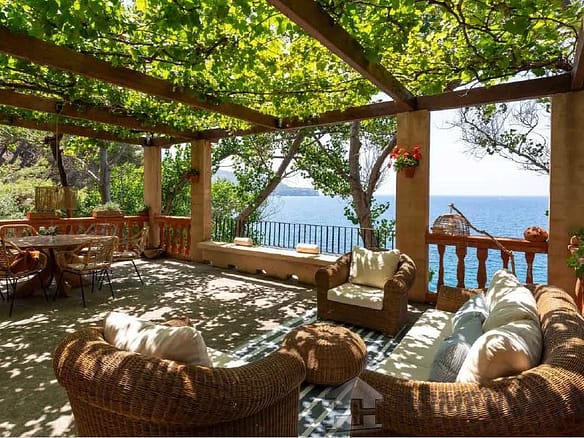 7 Bedroom Villa/House in Soller 8